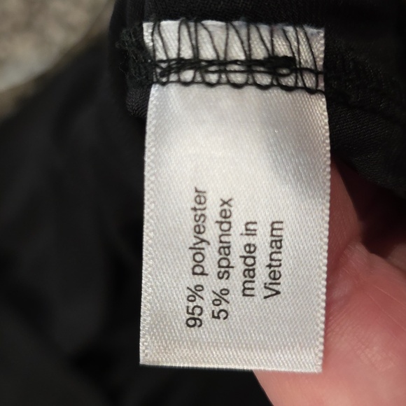 Lane Bryant V Neck Keyhole Blouse Black Size 18/20 - Picture 5 of 5